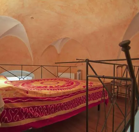 Feriehus Mini Accomodation Sanremo