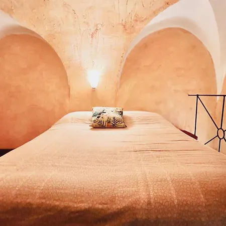 بيت للعطل Mini Accomodation سانريمو